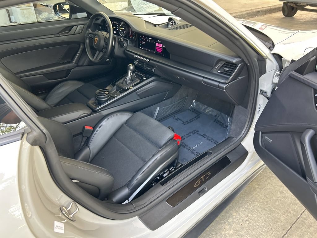 Used 2022 Porsche 911 GT3 RWD image 27