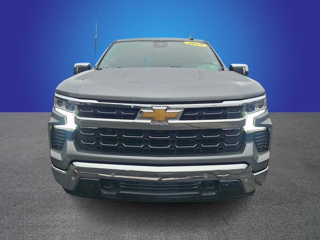 Used 2025 Chevrolet Silverado 1500 LT w/ Safety Package AWD/4WD image 2
