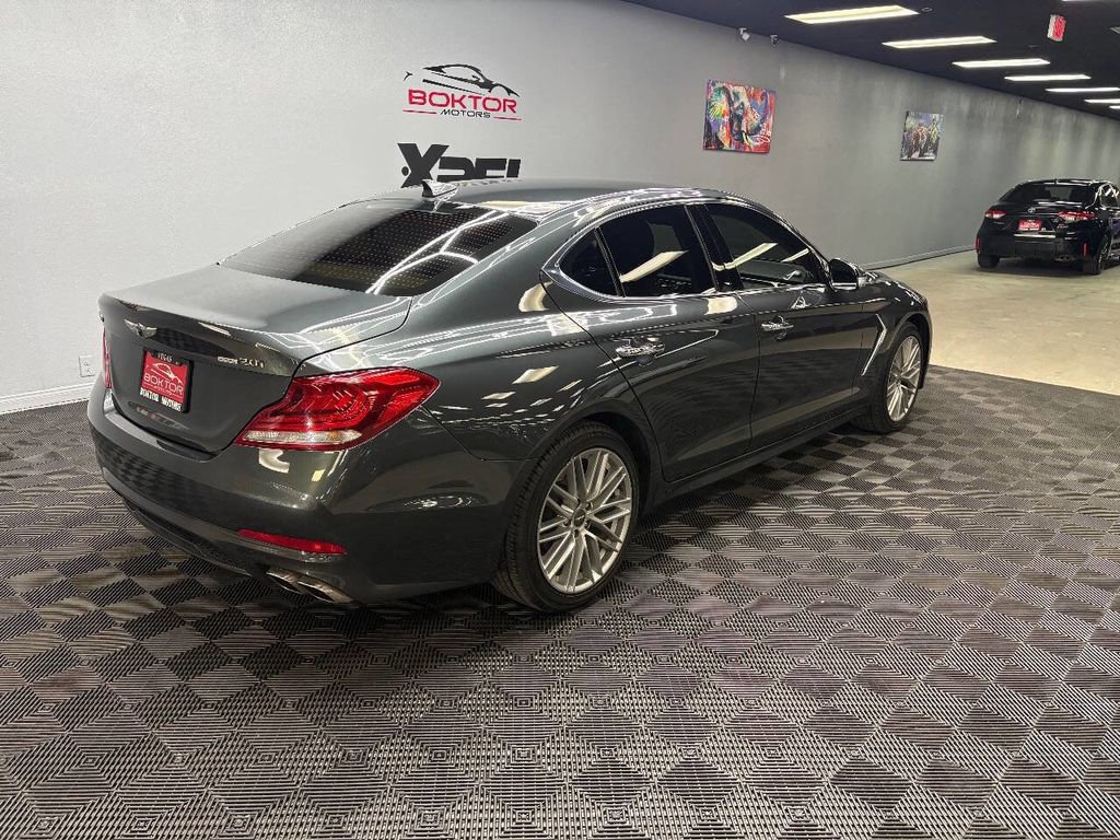 Used 2021 Genesis G70 2.0T AWD/4WD image 12