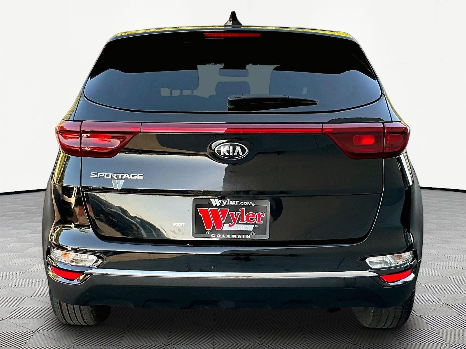 Used 2020 Kia Sportage LX w/ LX Popular Package AWD/4WD image 5