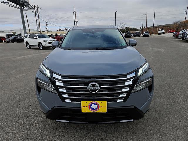 Used 2025 Nissan Rogue Platinum w/ Platinum Premium Package image 8