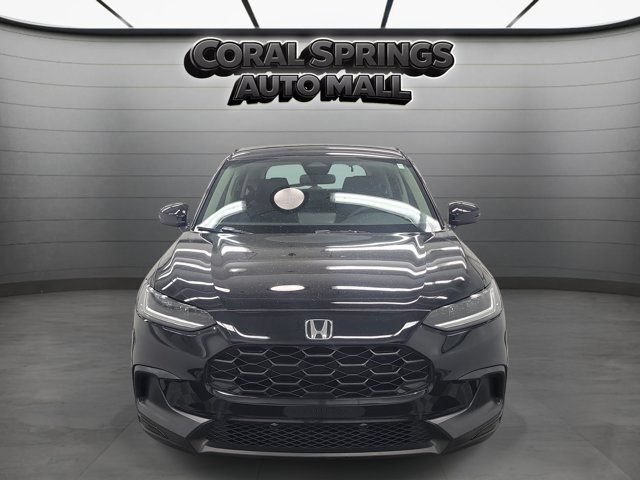 Used 2025 Honda HR-V LX image 2