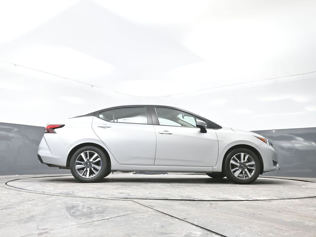 Used 2023 Nissan Versa SV image 47