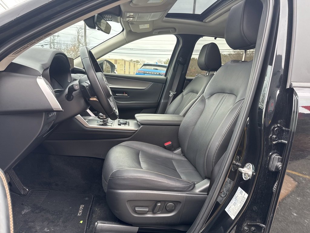 Used 2025 MAZDA CX-70 3.3 Turbo w/ Preferred Package image 8