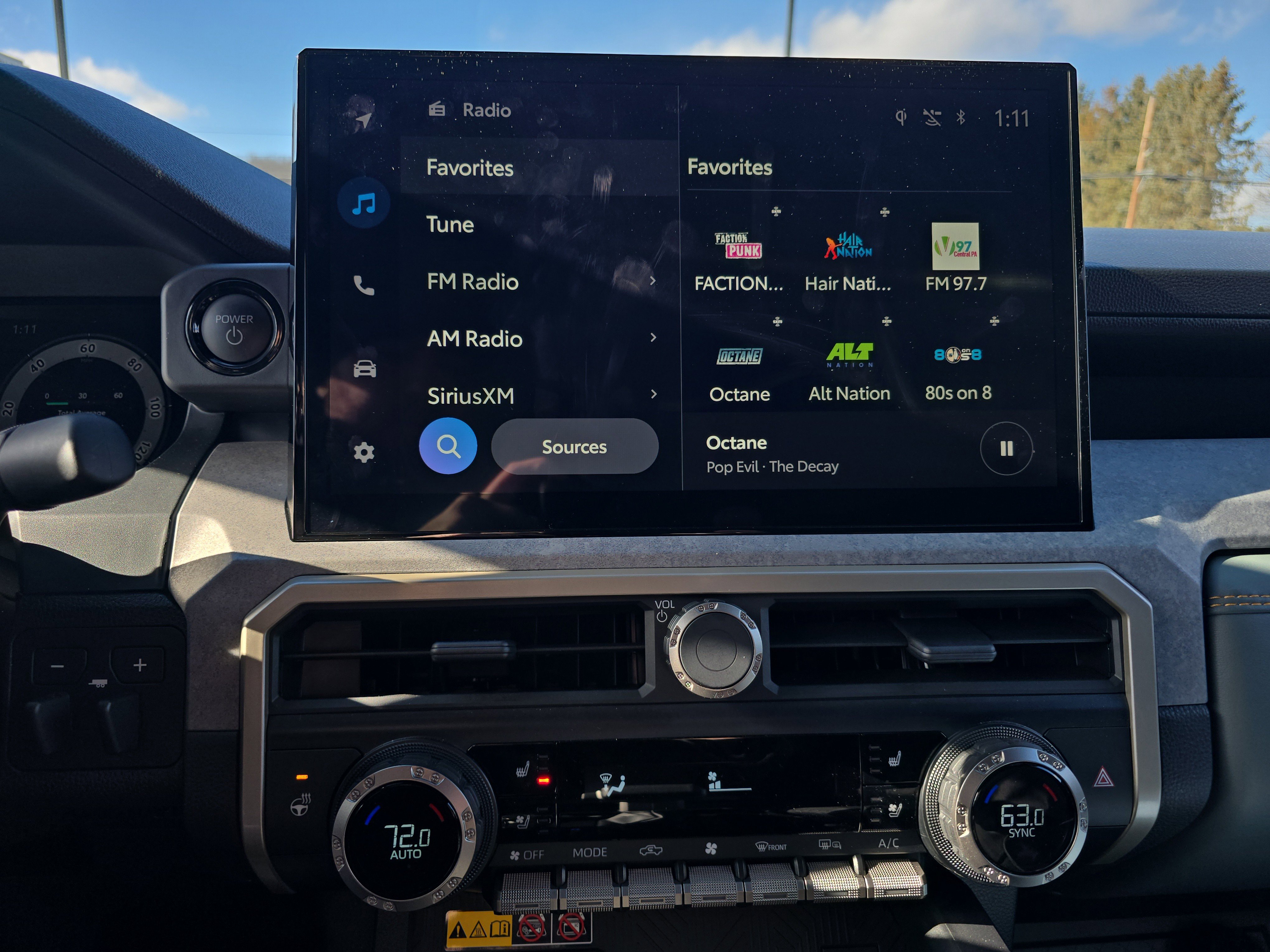 Used 2025 Toyota Tacoma Trailhunter image 29