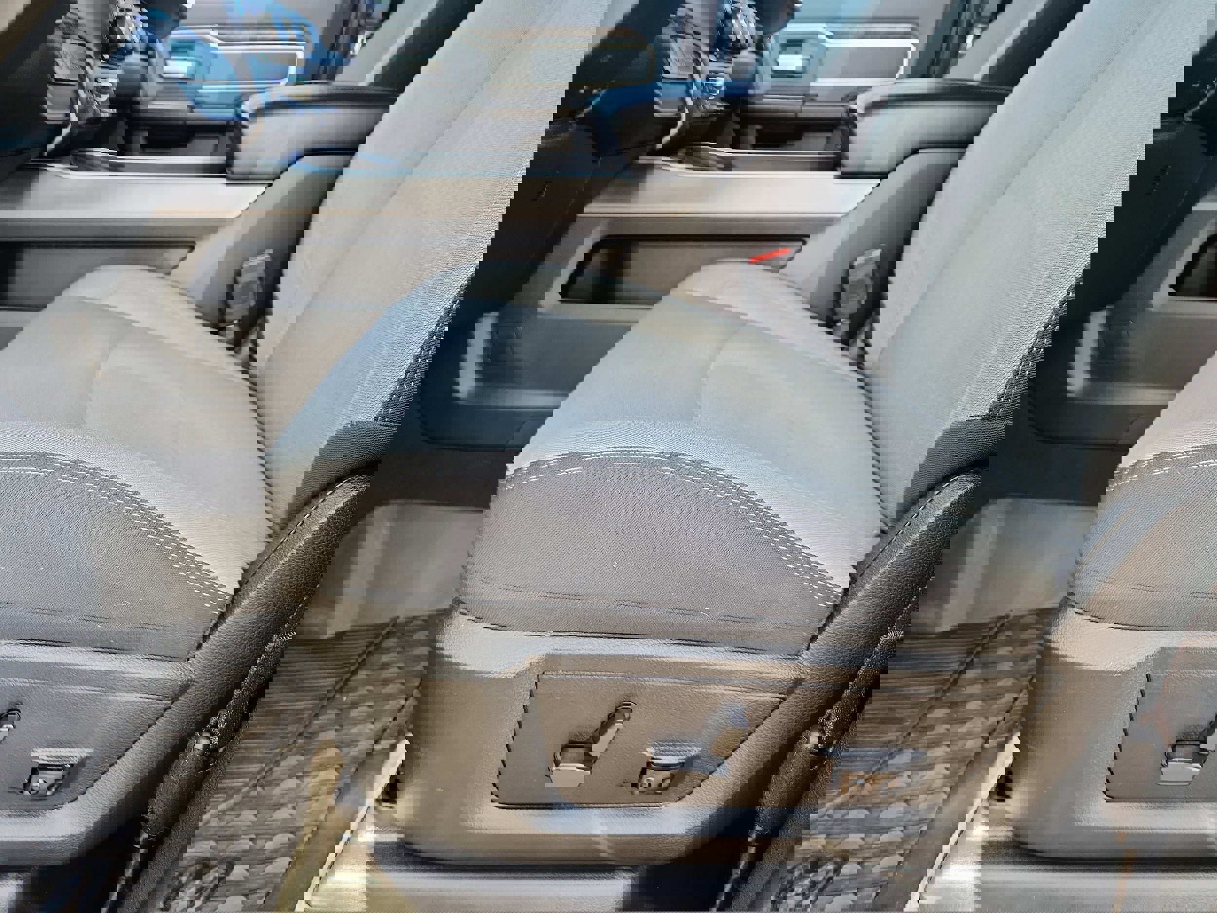 Used 2021 RAM 2500 Big Horn w/ Level B Equipment Group image 10