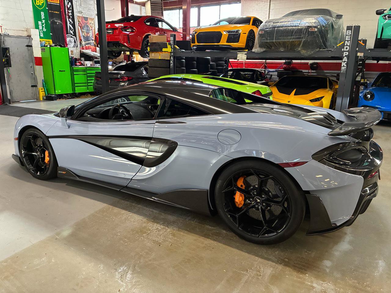 Used 2019 McLaren 600LT RWD image 26