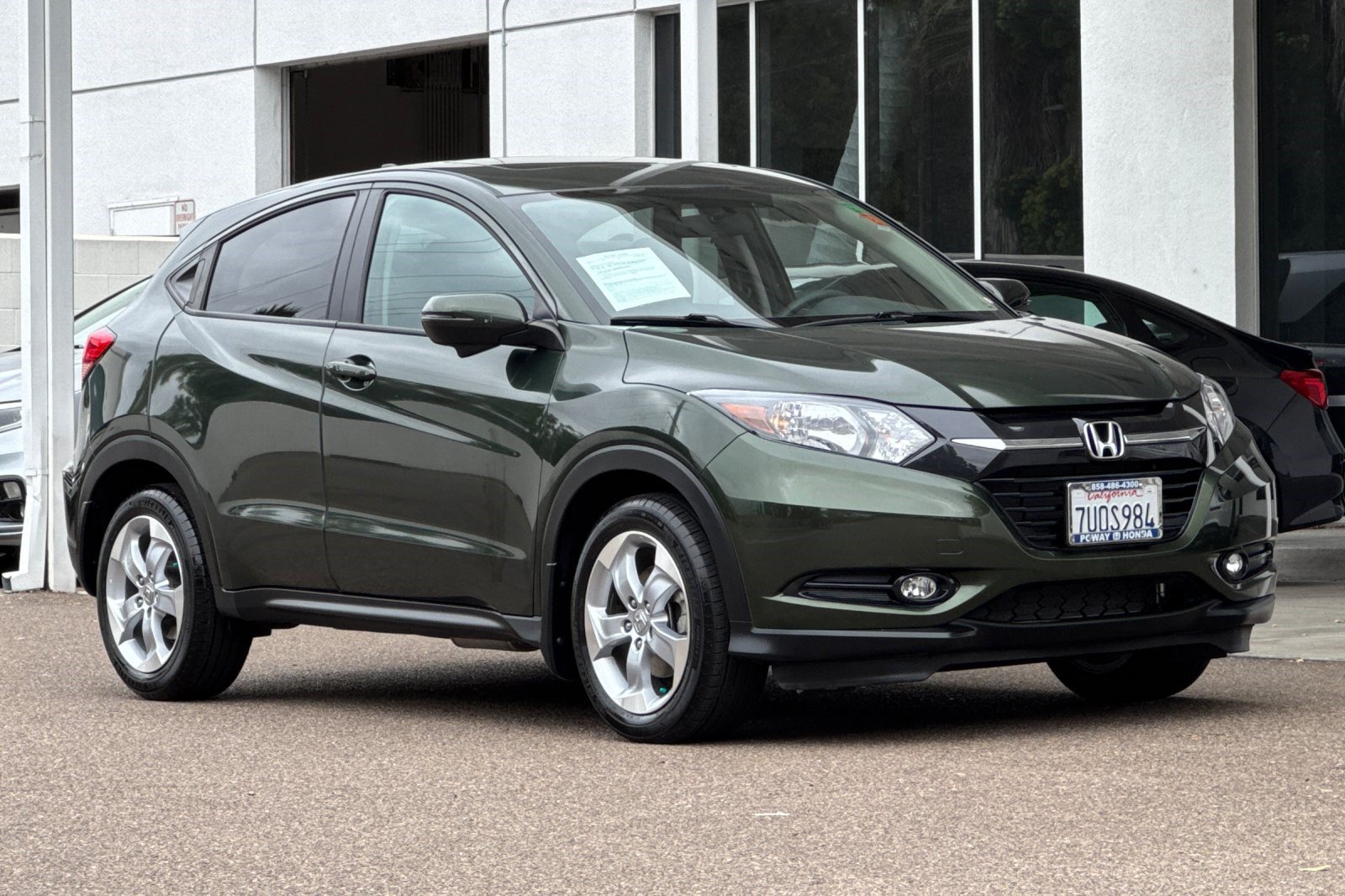 Used 2016 Honda HR-V EX image 7