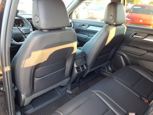 New 2027 GMC Terrain Elevation w/ Elevation Premium Package AWD/4WD image 15