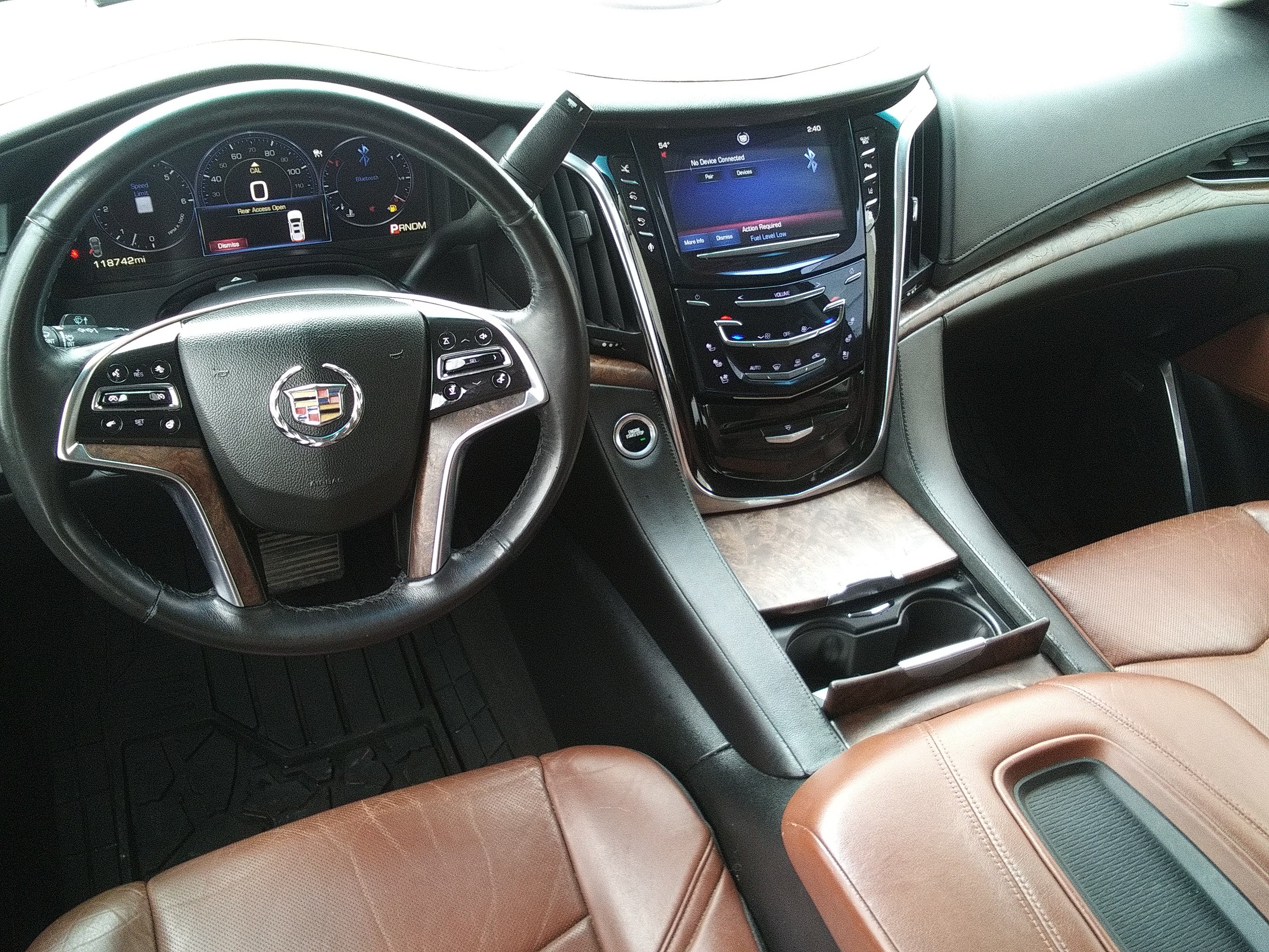 Used 2015 Cadillac Escalade Premium AWD/4WD image 18