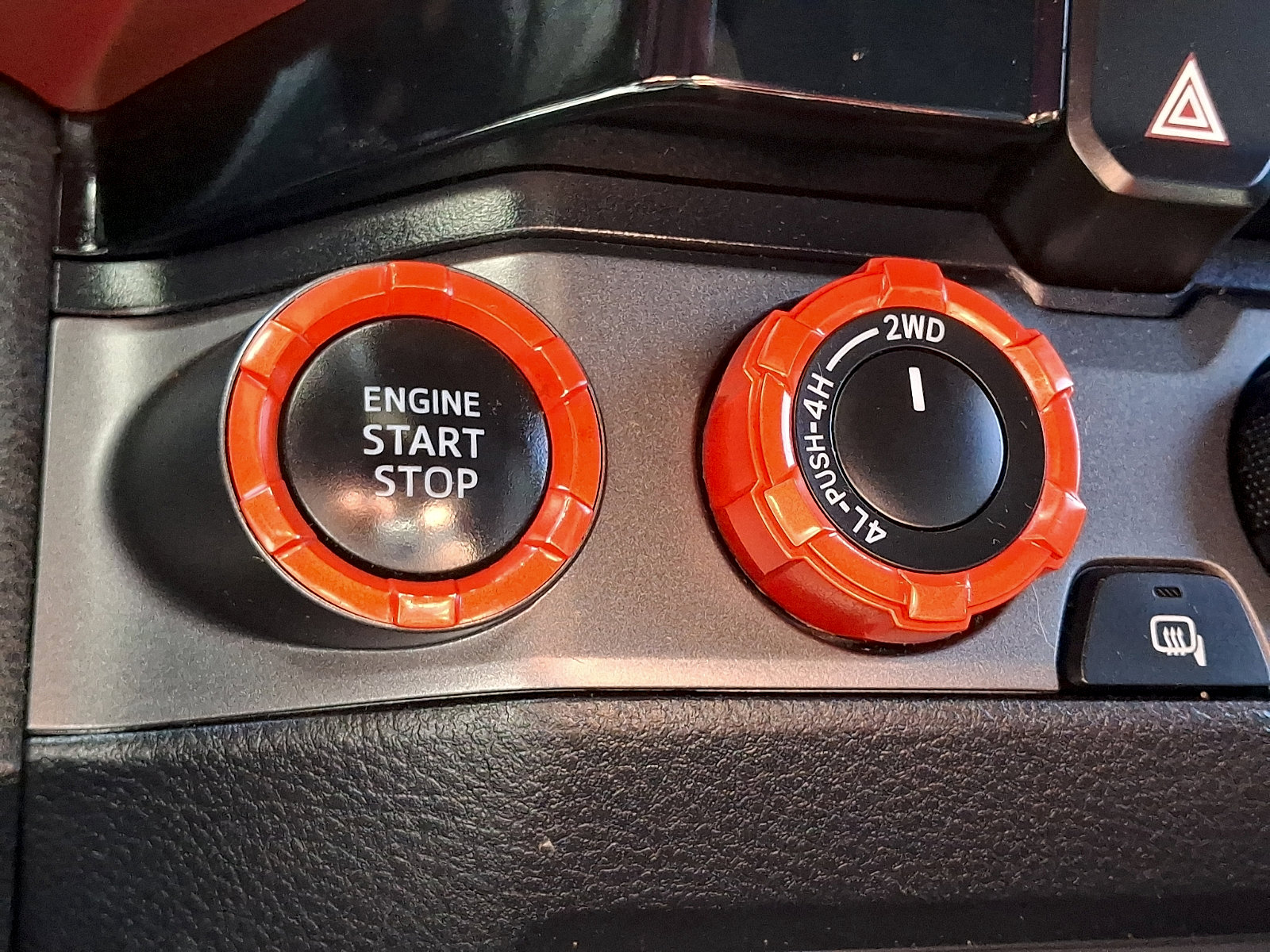 Used 2017 Toyota Tacoma TRD Off-Road w/ Premium & Technology Package image 30