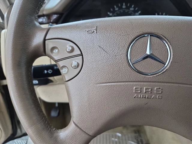 Used 2001 Mercedes-Benz E 320 Sedan image 29