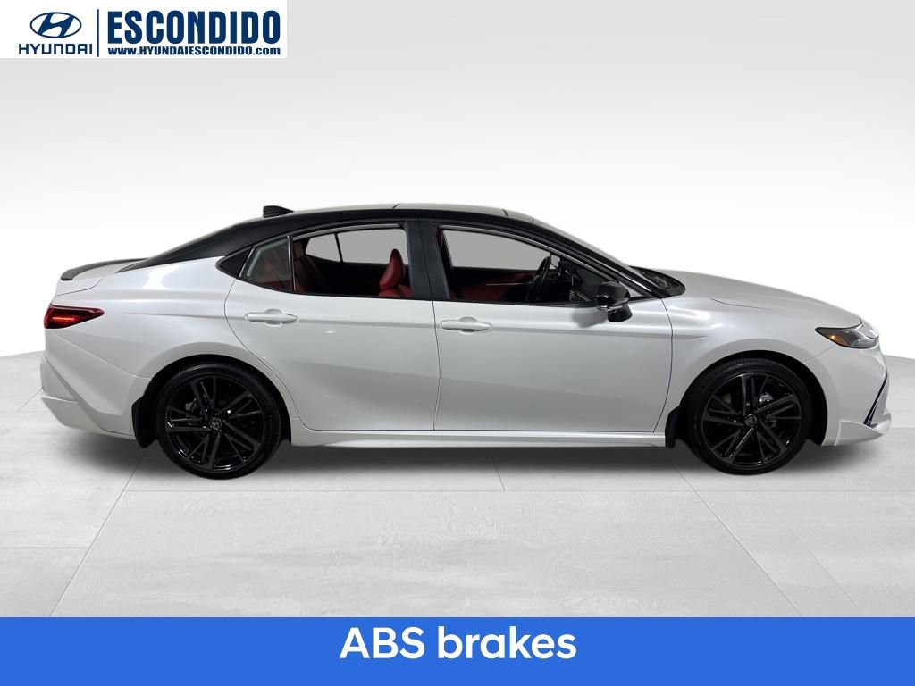 Used 2025 Toyota Camry XSE image 6