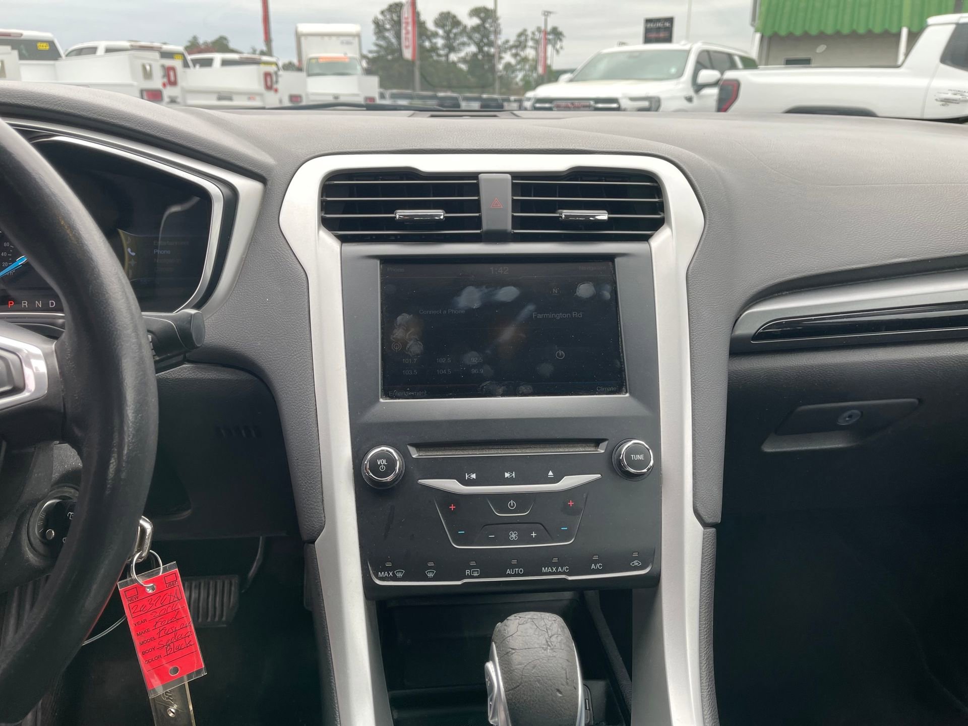 Used 2014 Ford Fusion SE image 20