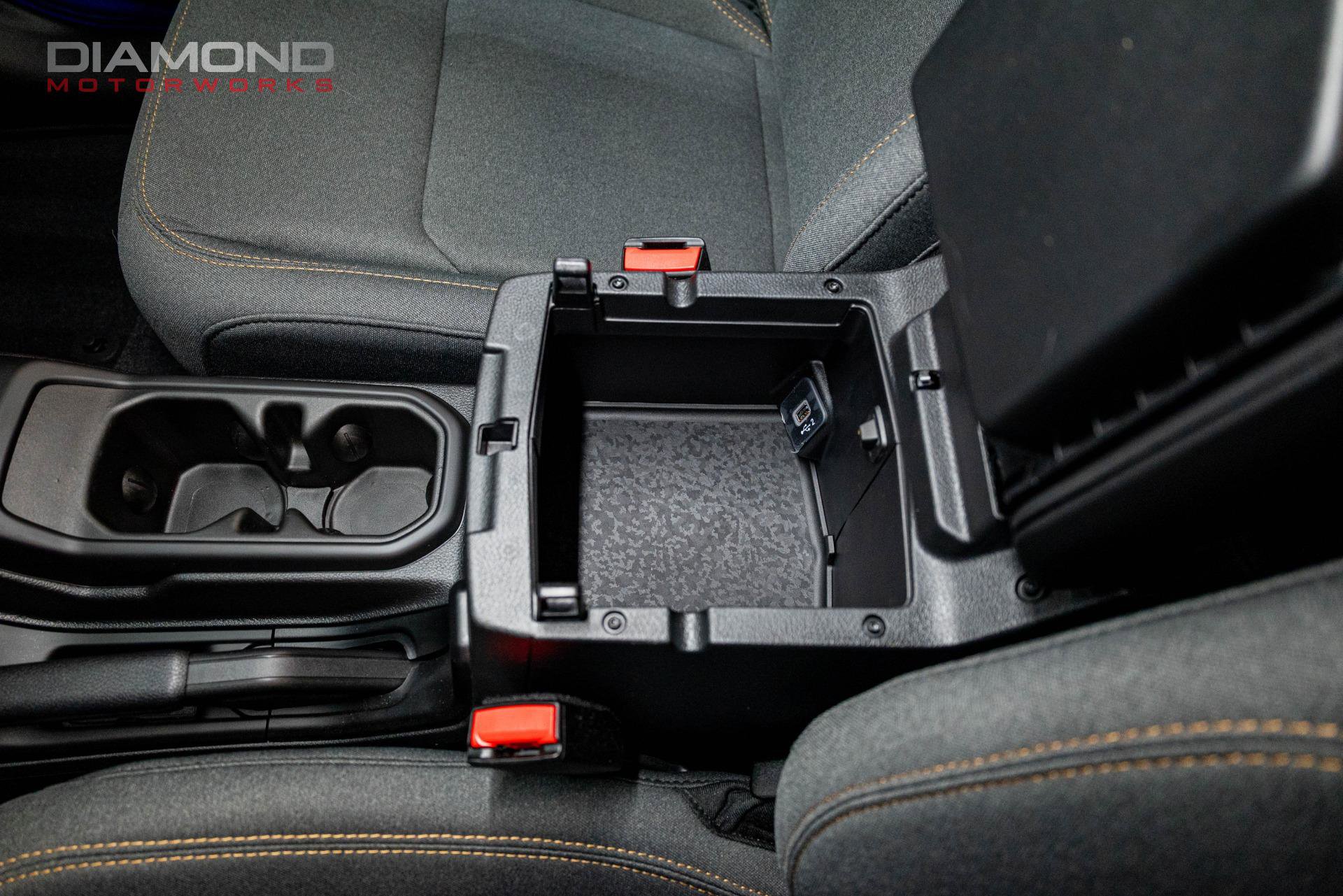 Used 2024 Jeep Wrangler Unlimited Sahara w/ Technology Group image 72