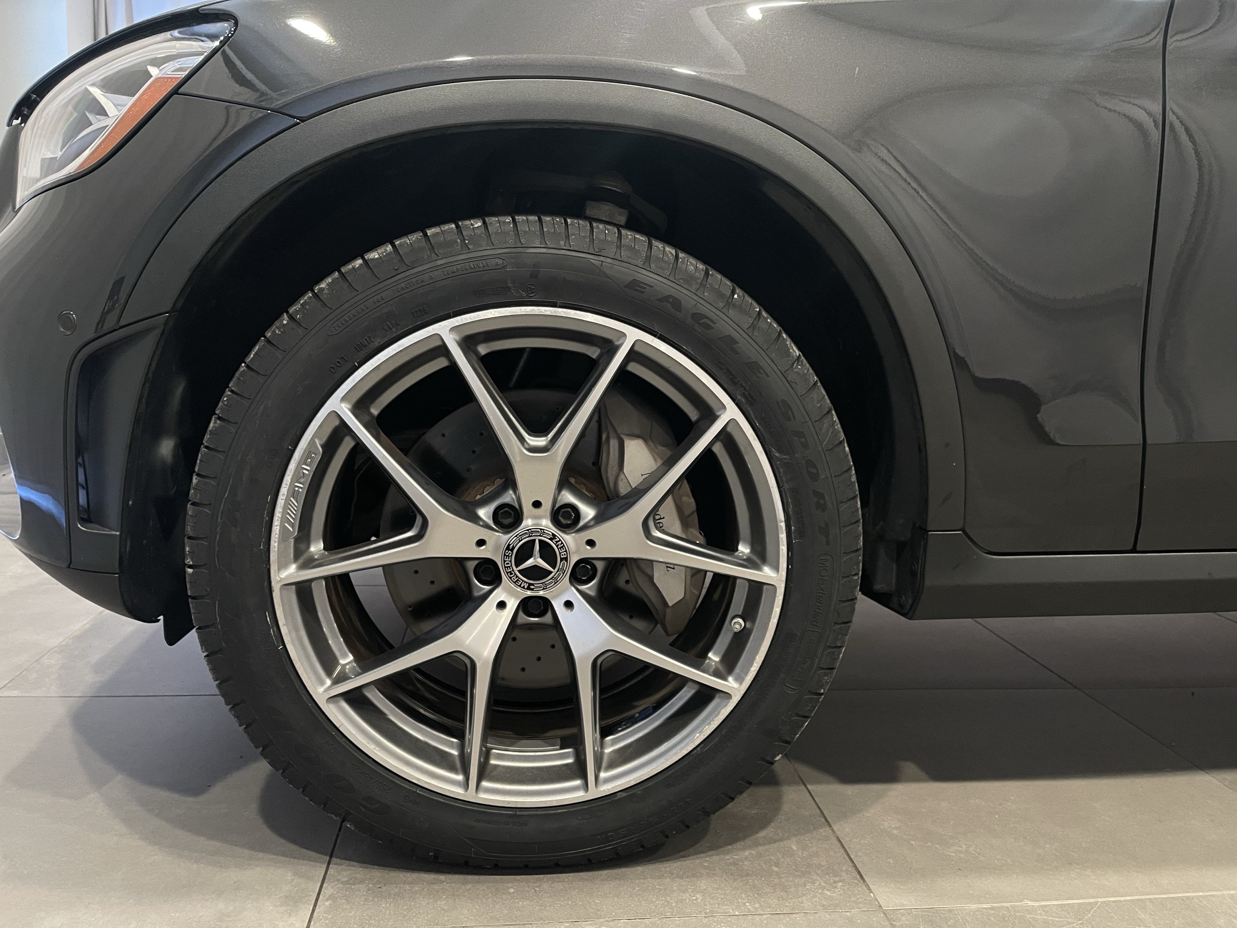 Used 2023 Mercedes-Benz GLC 300 4MATIC Coupe image 7