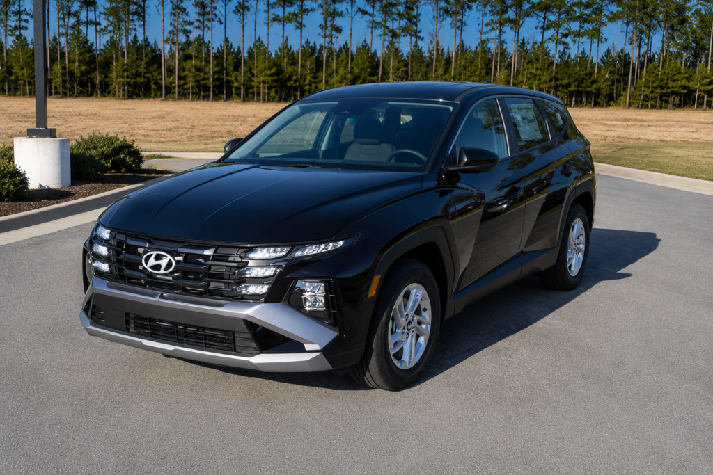 New 2026 Hyundai Tucson SE FWD image 1