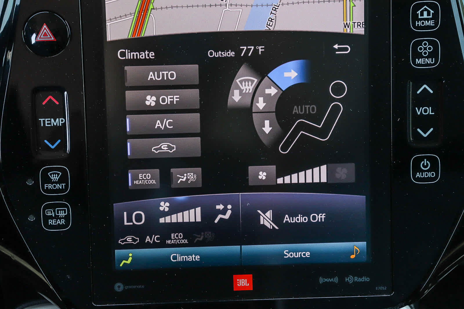 Used 2017 Toyota Prius Prime Advanced w/ Carpet Mat Package FWD image 18