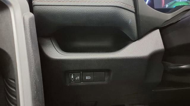 Used 2025 Toyota RAV4 LE image 27