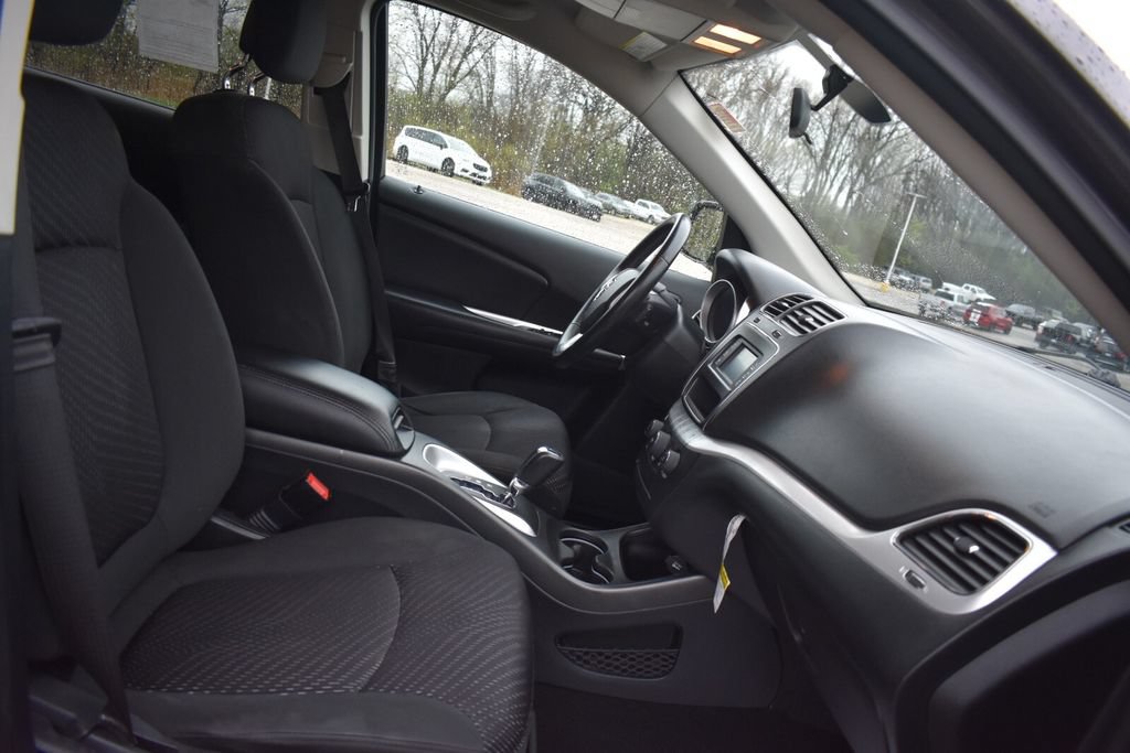Used 2019 Jeep Cherokee Limited w/ Luxury Group AWD/4WD image 54