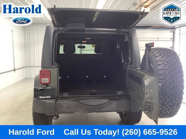 Used 2015 Jeep Wrangler Unlimited Sport w/ Quick Order Package 24S AWD/4WD image 5