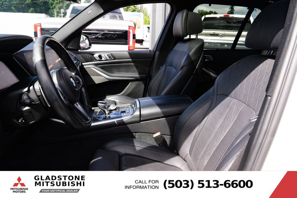 Used 2021 BMW X5 M50i w/ Executive Package AWD/4WD image 22