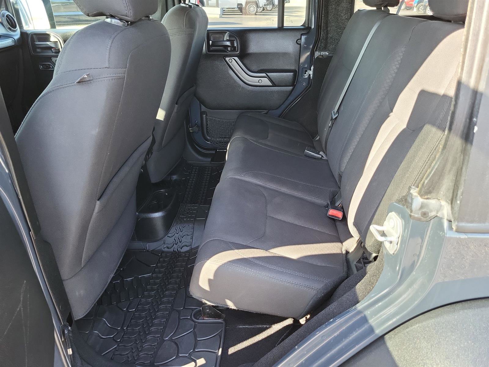 Used 2017 Jeep Wrangler Unlimited Sport image 21