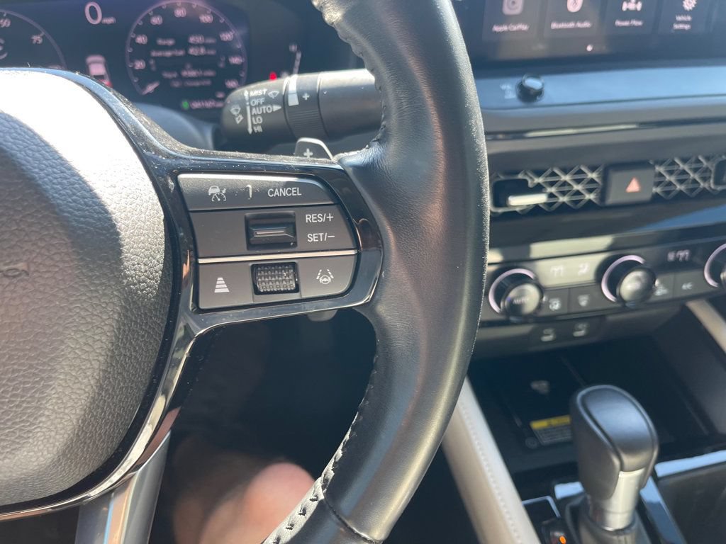 Used 2023 Honda Accord Touring image 17