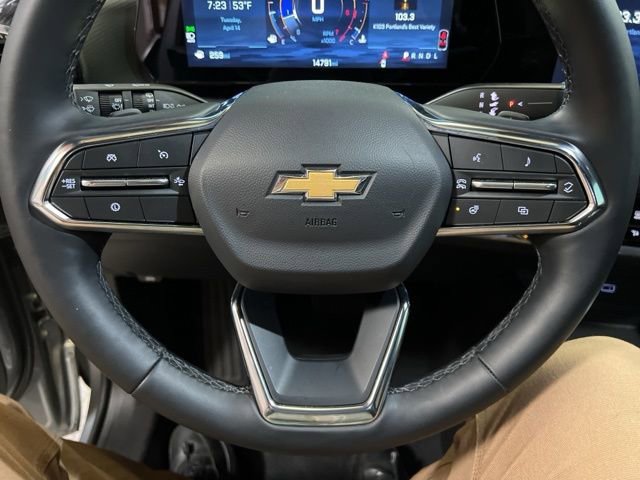 Used 2026 Chevrolet Equinox LT FWD image 37