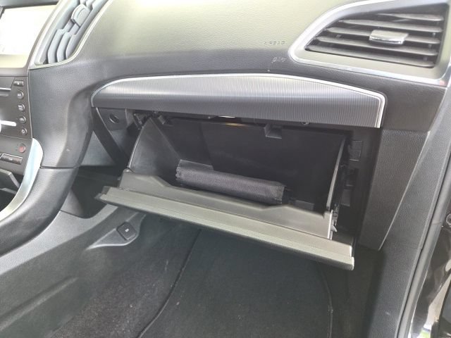 Used 2019 Ford Edge Titanium AWD/4WD image 51