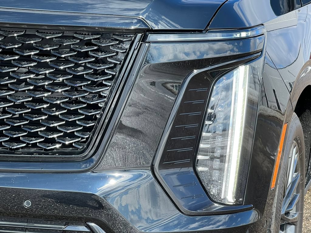 Certified 2025 Cadillac Escalade Sport Platinum w/ LPO, Floor Liner Package AWD/4WD image 51