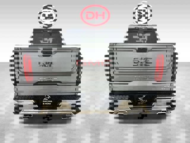 New 2026 GMC Sierra 1500 SLT w/ SLT Premium Package image 18