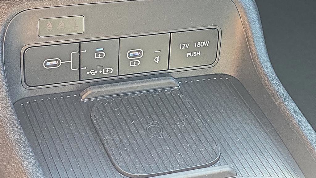 New 2026 Hyundai Kona SEL Sport AWD/4WD image 28