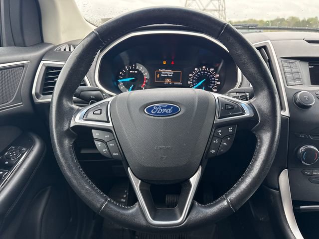 Used 2016 Ford Edge SEL image 21