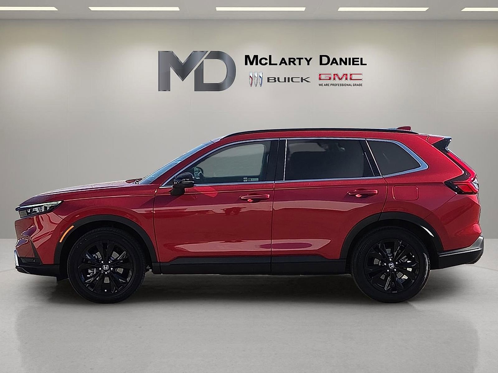 Used 2024 Honda CR-V Sport Touring image 3