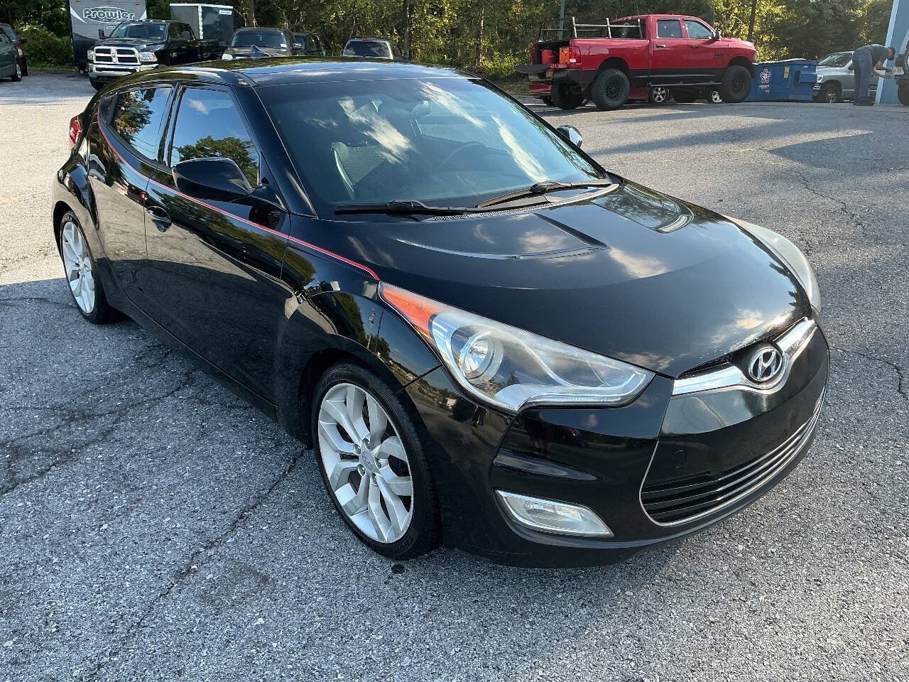 Used 2012 Hyundai Veloster w/ Style Pkg FWD image 3