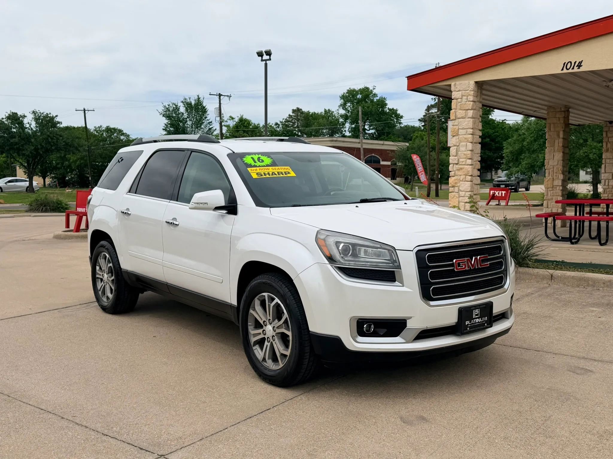 Used 2016 GMC Acadia SLT FWD image 7