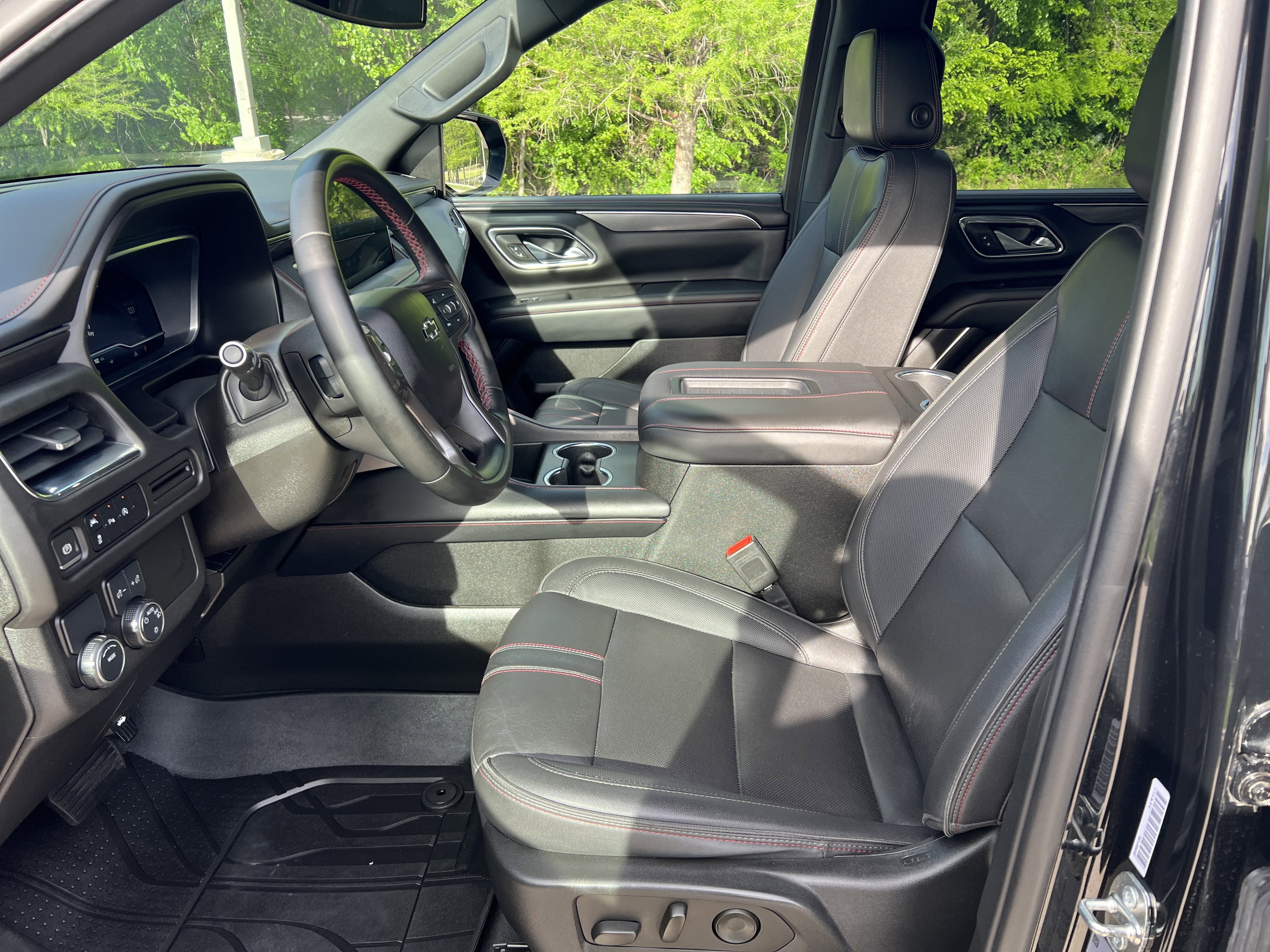 Used 2023 Chevrolet Tahoe RST RWD image 15