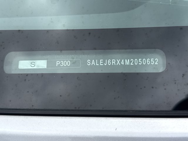 Used 2021 Land Rover Defender 90 S AWD/4WD image 32