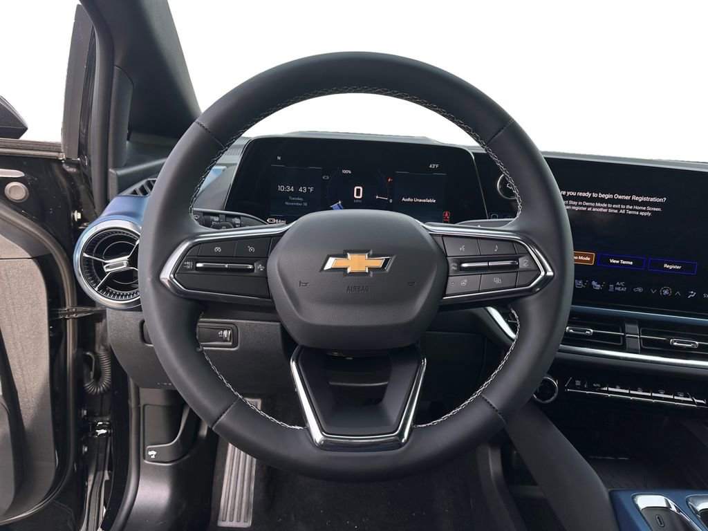 New 2026 Chevrolet Equinox EV LT image 12