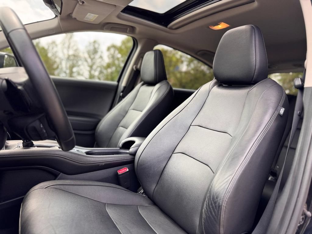 Used 2022 Honda HR-V EX-L image 18
