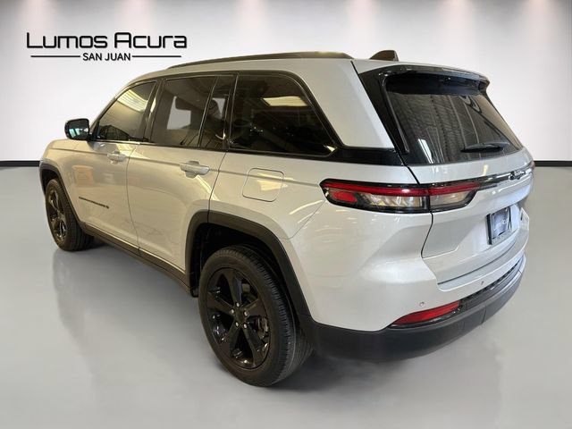 Used 2024 Jeep Grand Cherokee Limited w/ Black Appearance Package RWD image 5