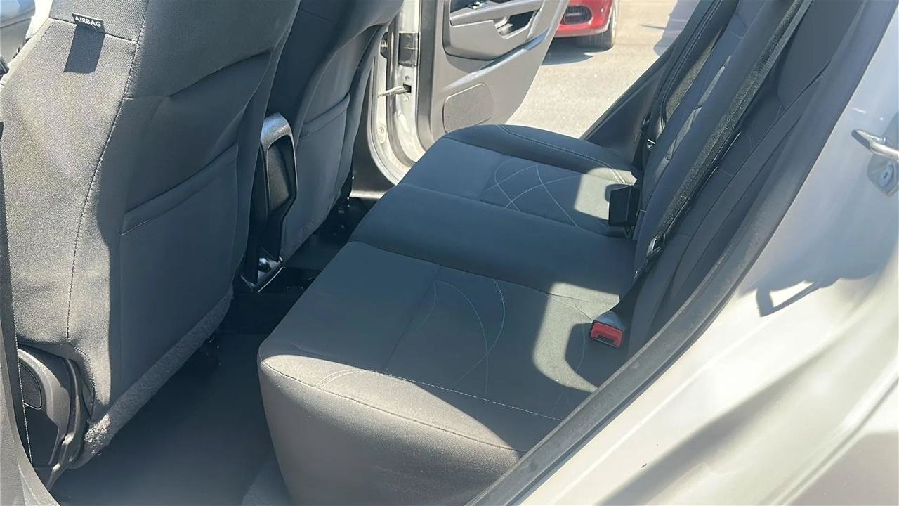 Used 2017 Ford Fiesta SE FWD image 21