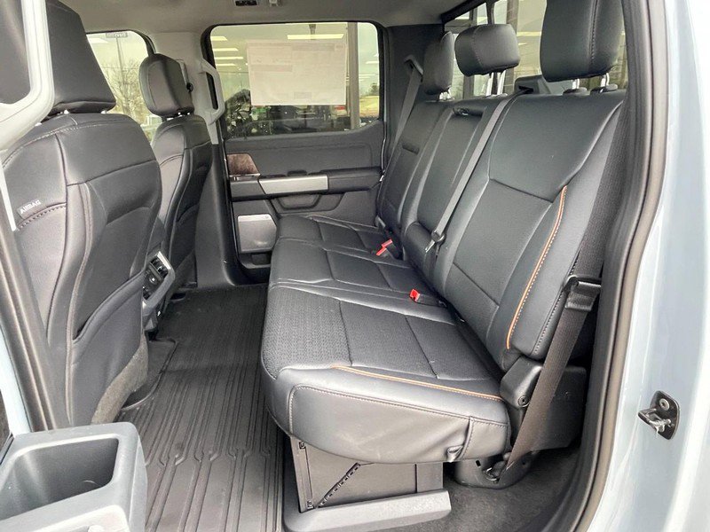 New 2026 Ford F250 Lariat w/ Black Appearance Package image 16