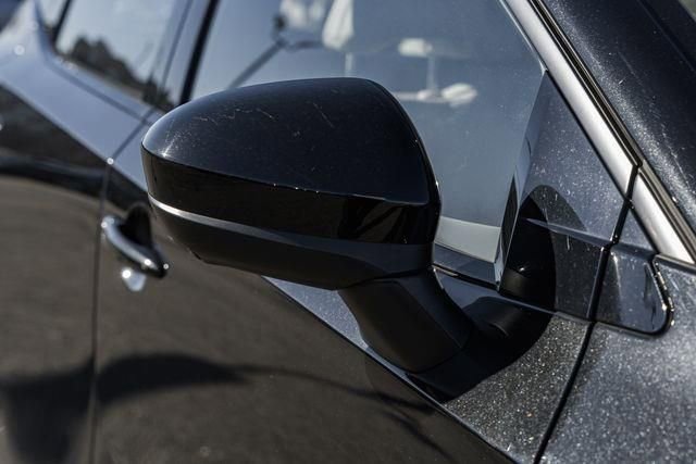 Used 2023 Nissan Ariya AWD image 16