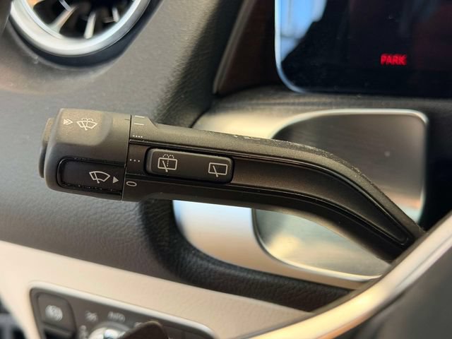 Certified 2023 Mercedes-Benz GLB 250 4MATIC image 24