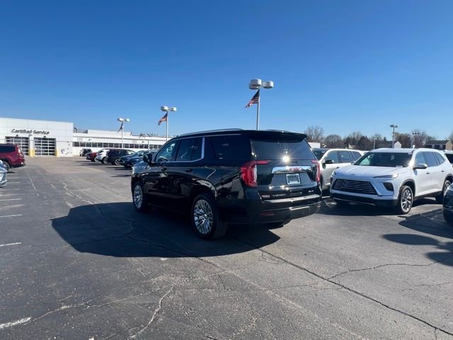 Used 2023 GMC Yukon SLE image 7