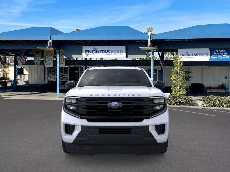 New 2025 Ford Expedition Active image 6