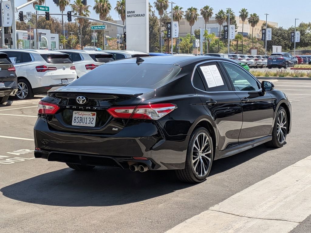 Used 2020 Toyota Camry SE FWD image 6