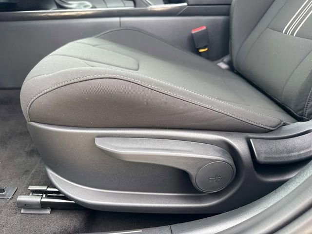 New 2026 Hyundai Elantra Sport image 20